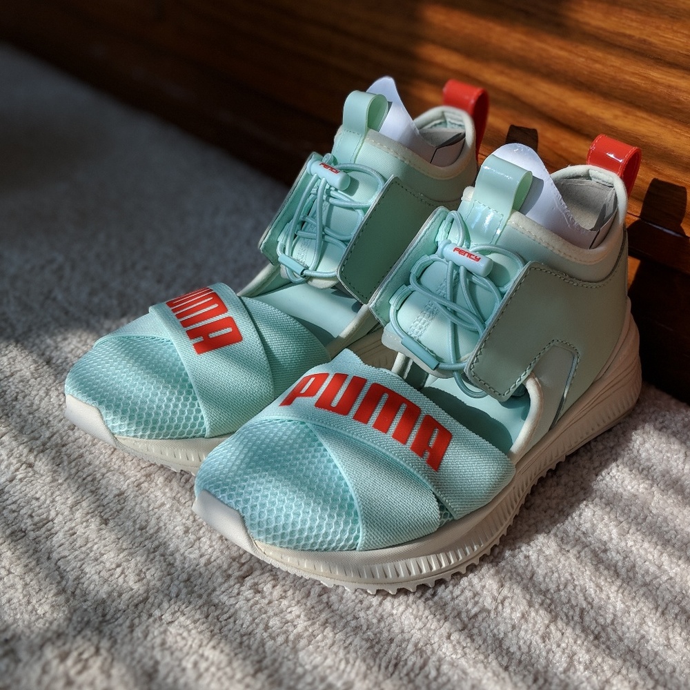 Puma Avid Fenty by Rihanna Sports women's Sneakers - Picture 3 of 8